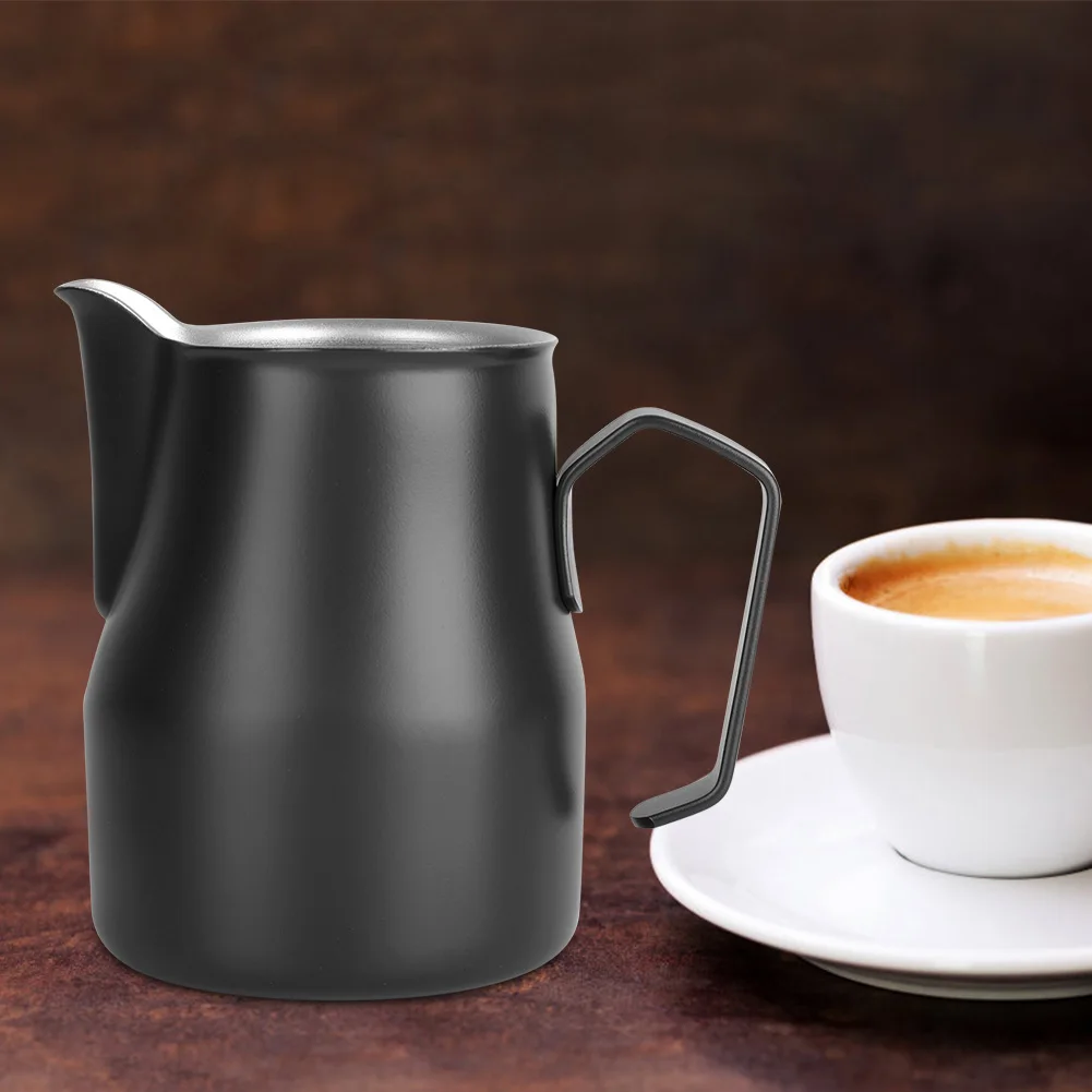 

Milk Frothing Pitcher, 500ml Pouring Jug Espresso Cup Creamer Cup for Latte Art, Steamed Espresso Cup Barista Pitcher