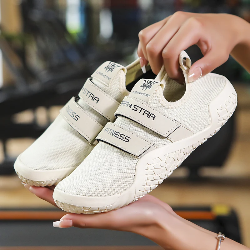 Unisex Wrestling Shoes Brand Weight Lifting Shoes Strength Support Deadlift Shoes Women Gym Footwear Men Squat Shoes Sumo Shoes