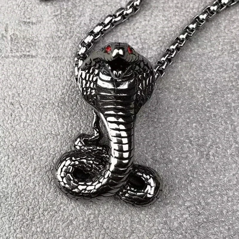 AliExpress Vintage Punk Viper Red Cobra Pendant Men's Alternative Style Cool Sweater Necklace Fashion Bike Jewelry Gift