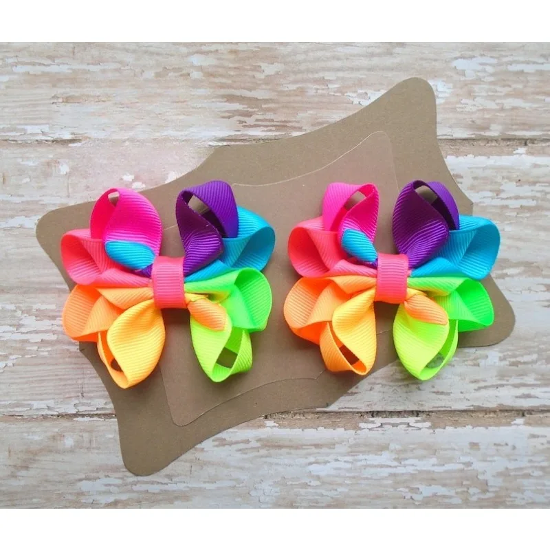 

6pcs/ 3 Inch Octopus Ribbon Hair Bow Christmas Red Green Holiday for Little Girls Pigtail Set or Single Elf Bows