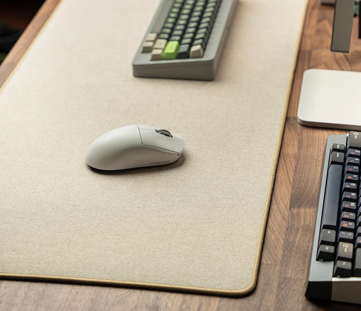 

Linen Mouse Pad Large Anti Slip Keyboard Shock-absorbing Simple and High-end Feel Customizable Cotton and Linen Pad Thickened