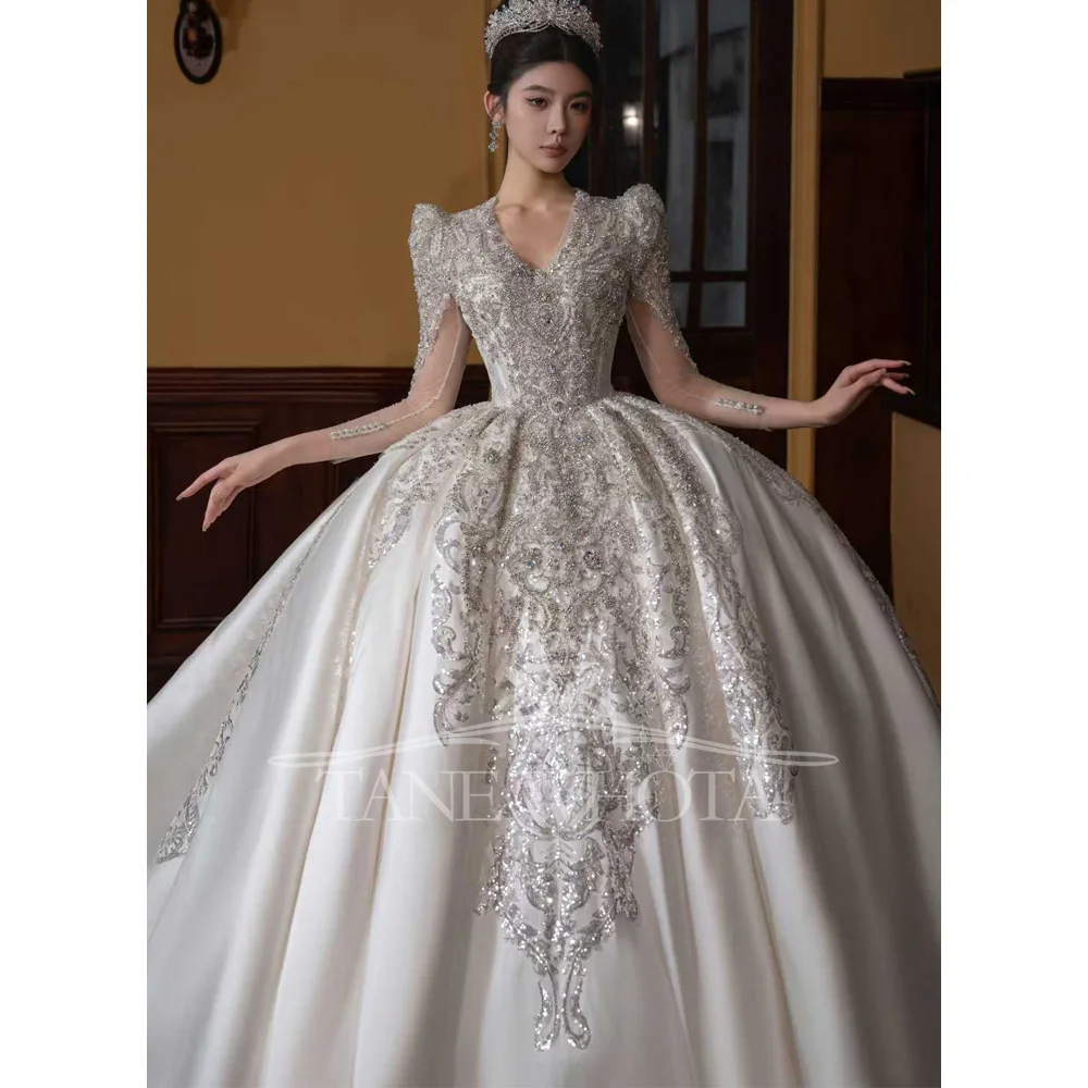 Luxury Brautkleider 2025 V-Neck Long Sleeve Beaded Sequined Ball Gown Wedding Dress Customized Ceremony Robe For Mariée