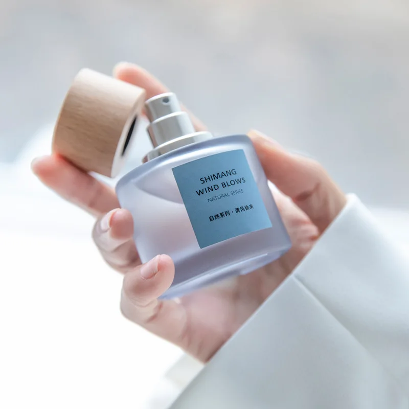 

Парфюмерная вода для женщин, 50 мл, стойкий свежий цветочный аромат, для повседневного использования и создания индивидуального образа, роскошный аромат