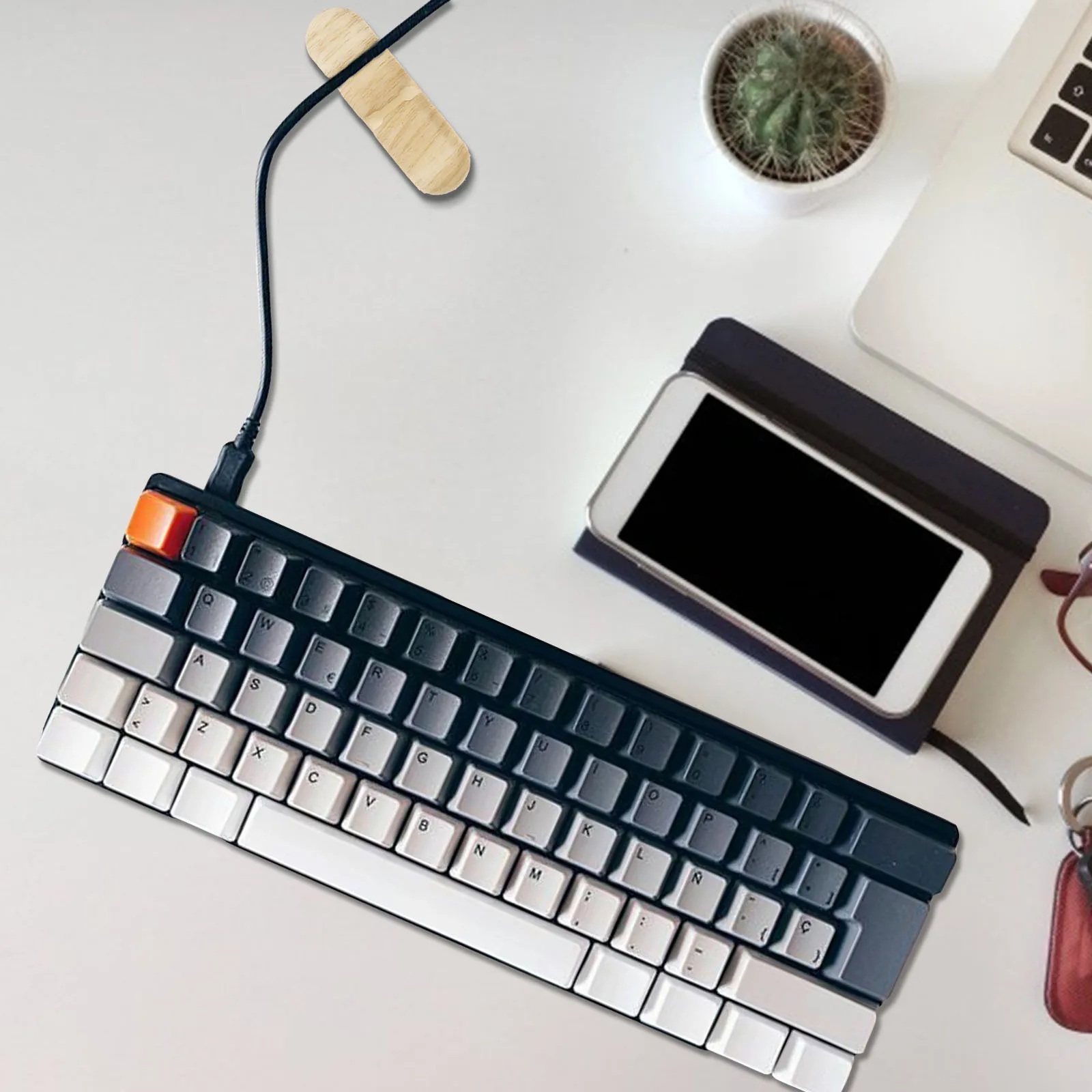 

3Pcs Silicone Cord Clips Cable Organizers for Home Office Desk Light Holders Desktop Cord Clips Tie Wire Holders