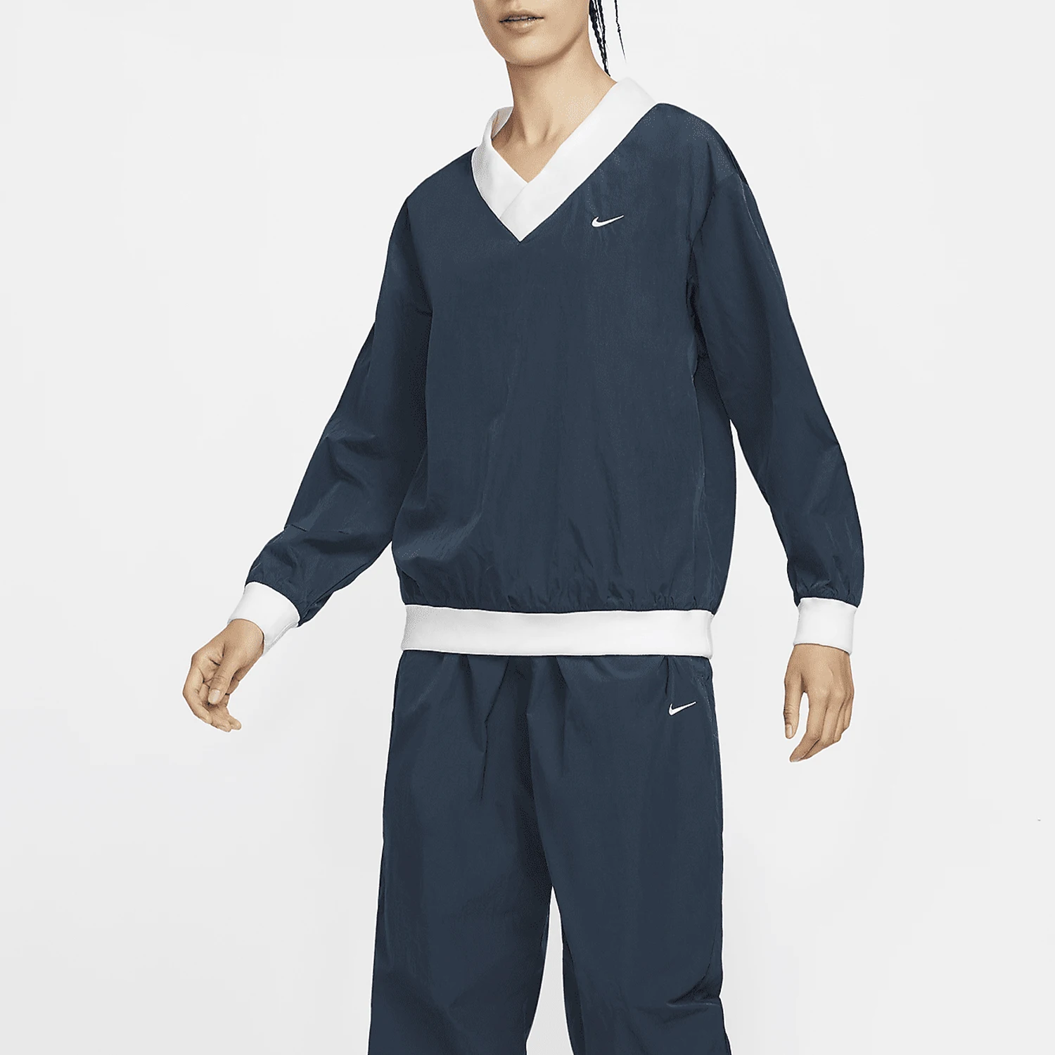 

Nike Genuine Sportswear Essential Women's Pullover FV7650-480