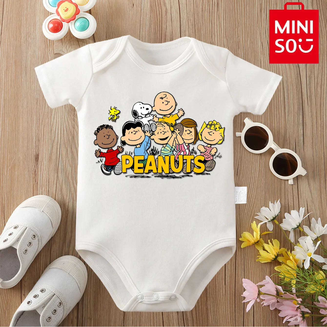 MINISO سنوبي والأصدقاء اللطيفين من القطن الخالص ارتداءها الطفل لينة لطيف الملابس هدية للطفل نيسيي بذلة لحديثي الولادة 0 إلى 12 شهرا