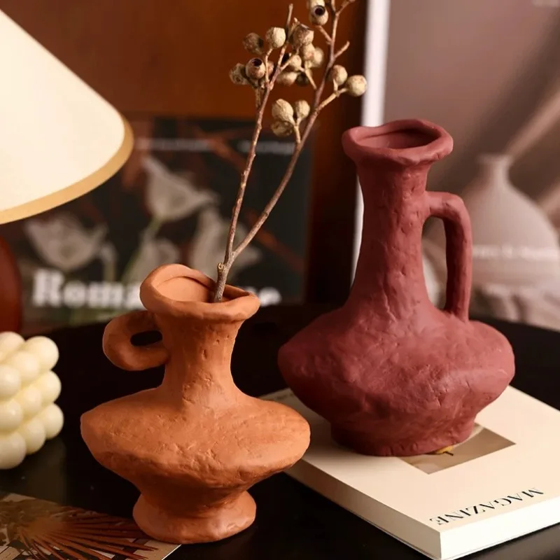 2026 Home Living Room Ceramic Vase Ornament Retro Art Flower Arrangement Desktop Decoration Floreros Altos تحف كبيره للمنزل