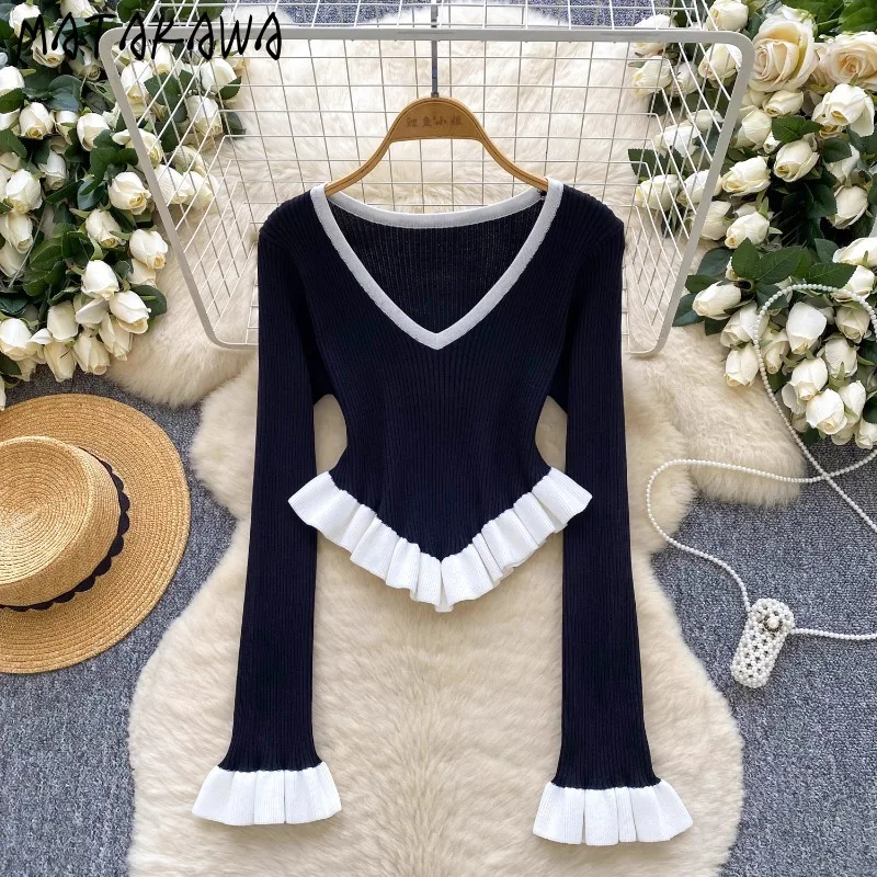 

Matakawa Women Sweaters Ruffles Contrast Color Autumn Winter Short Pullovers Korean Fashion Vintage Flare Sleeve Pull Femme