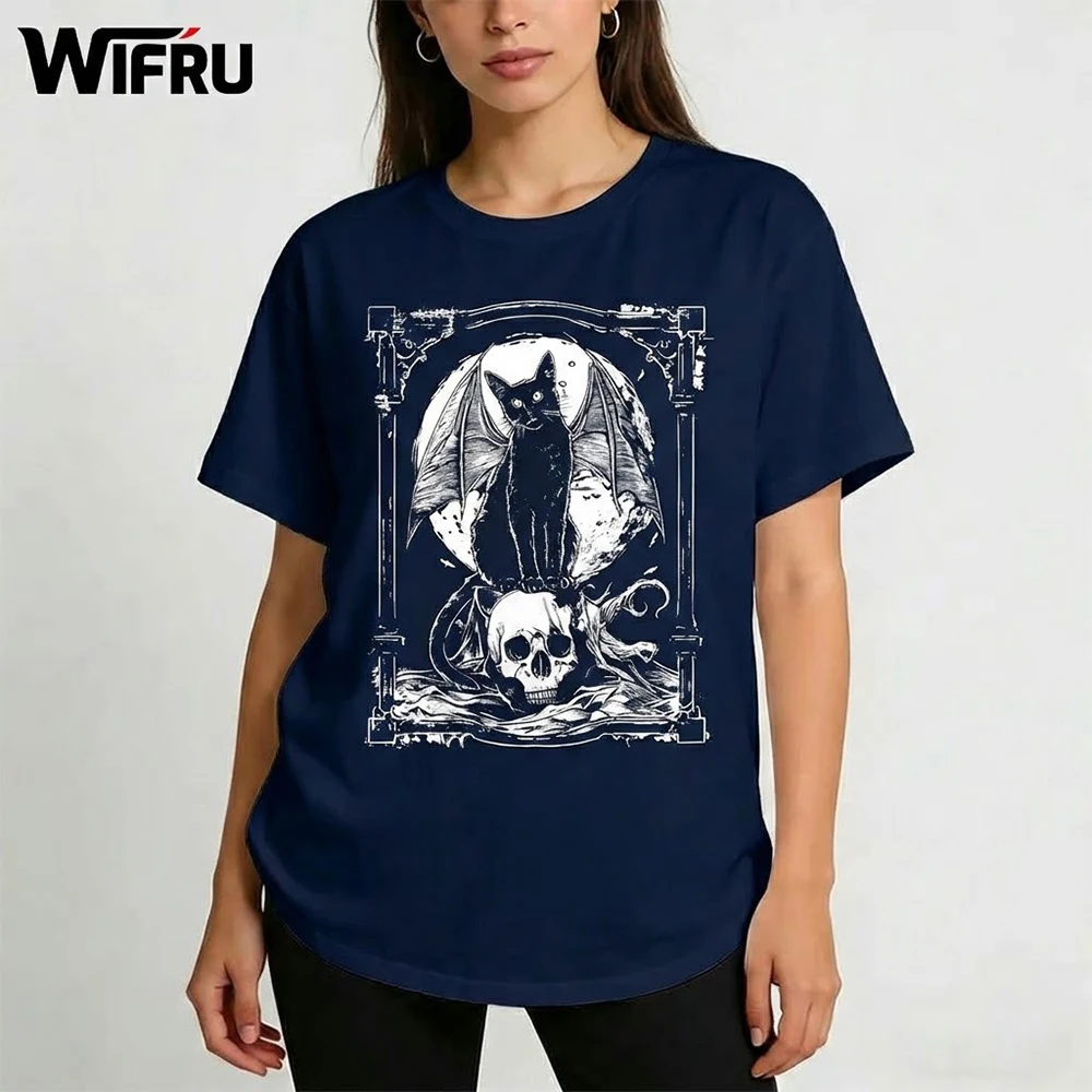

Mysterious Bat Skull Gothic Pattern T-shirt Women's Black Metal Punk Style Top Casual Avant-garde Fashion Graphic Crew Neck Tee