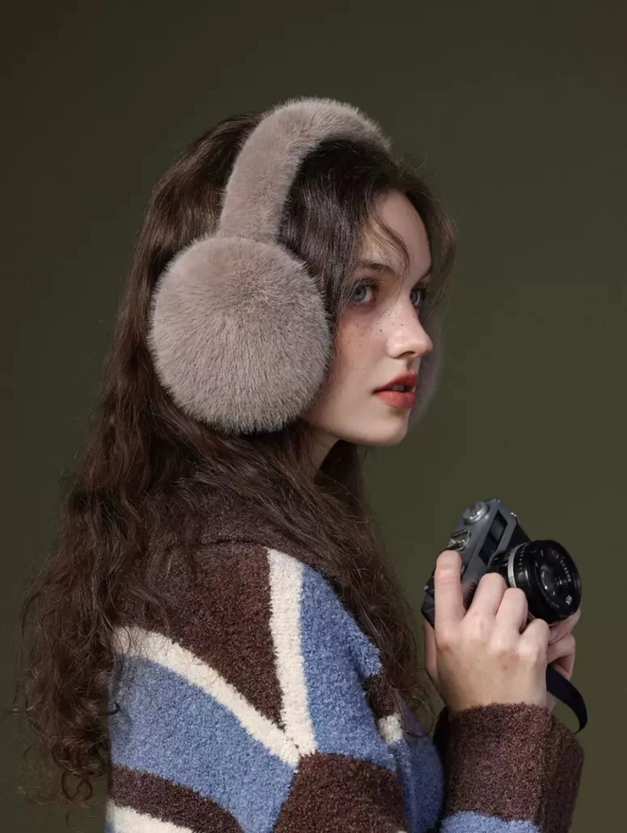 ที่ปิดหูสําหรับผู้หญิงฤดูหนาวหญิง Faux FUR Fuzzy Earmuffs พับหูอุ่นขนแกะซับหูครอบคลุม