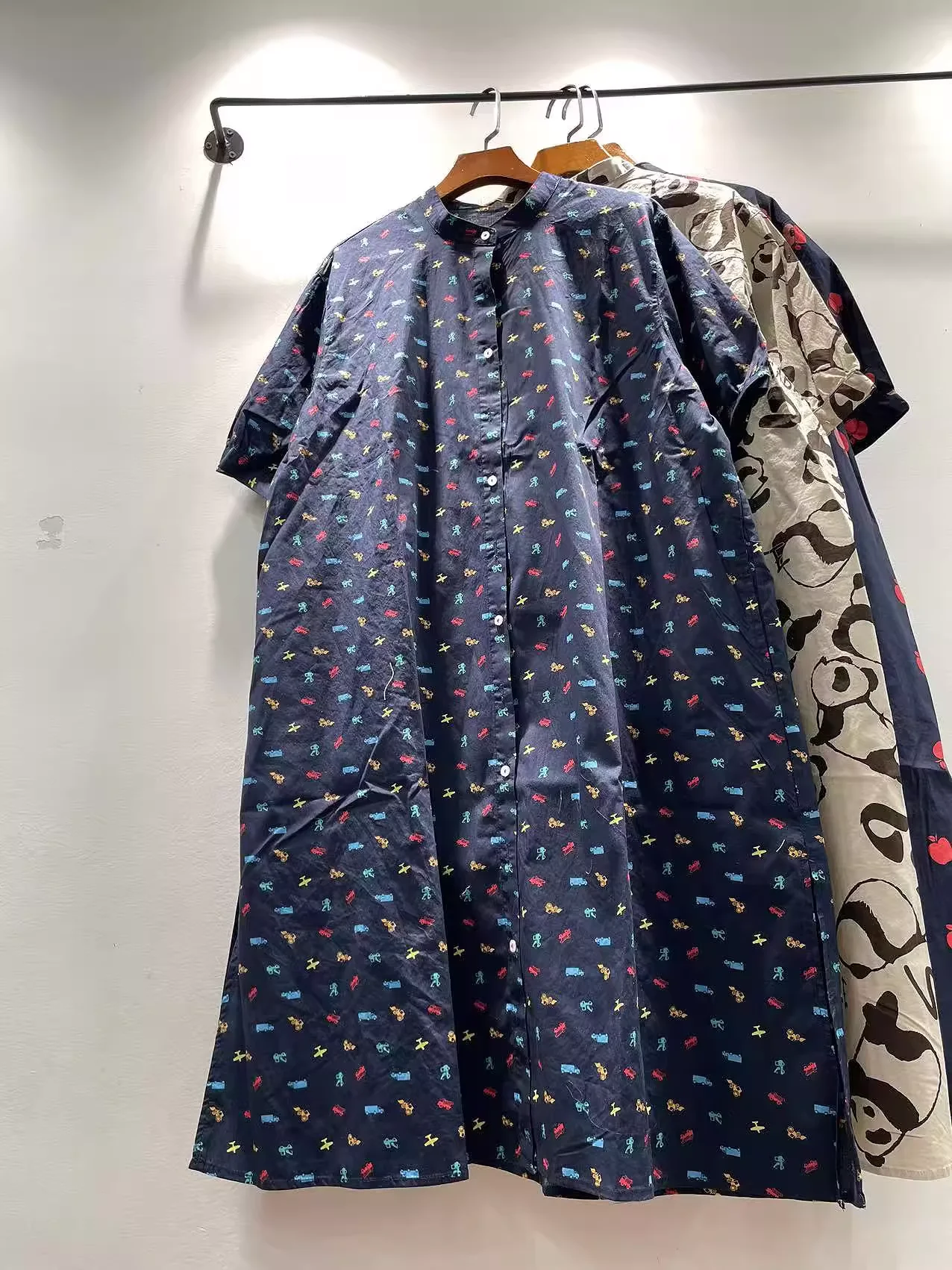 หน้าอก 124 ซม. เสื้อเชิ้ตผู้หญิง เดรสสไตล์ญี่ปุ่น กระดุมแถวเดียวพิมพ์ลาย เดรสสายเดี่ยว เสื้อเบลาส์ตัวยาว