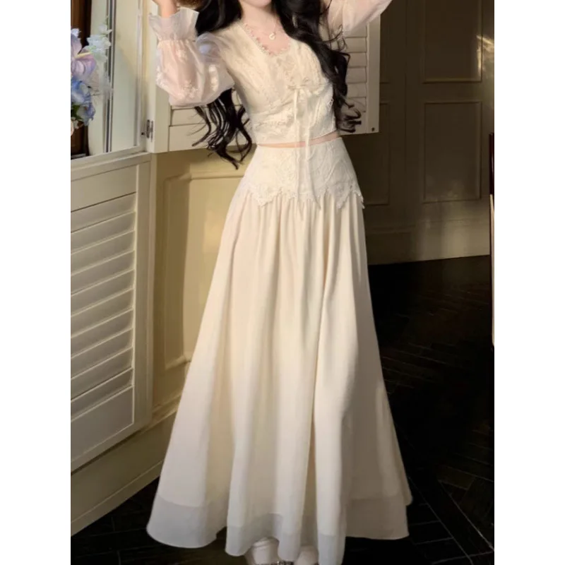 

Embroidered Lace Top plus Flared Skirt Set Spring Season Women's Casual Sportswear Vintage Sle Faionable Retro Ensemble