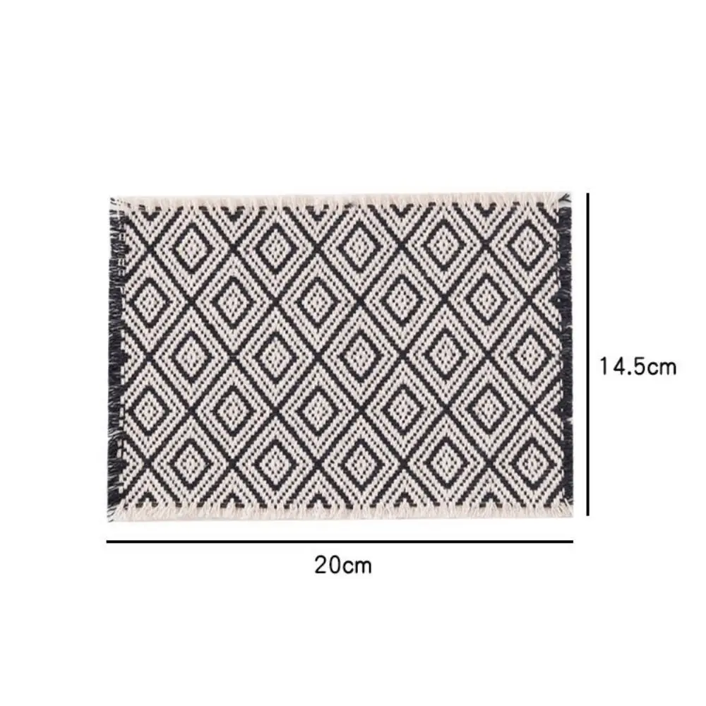 1/12 Schaal Dollhouse Miniatuur Tapijt Zwart-wit Diamant Patroon Poppenhuis Deken Accessoires Rand Kwastje Scène Model Tapijt