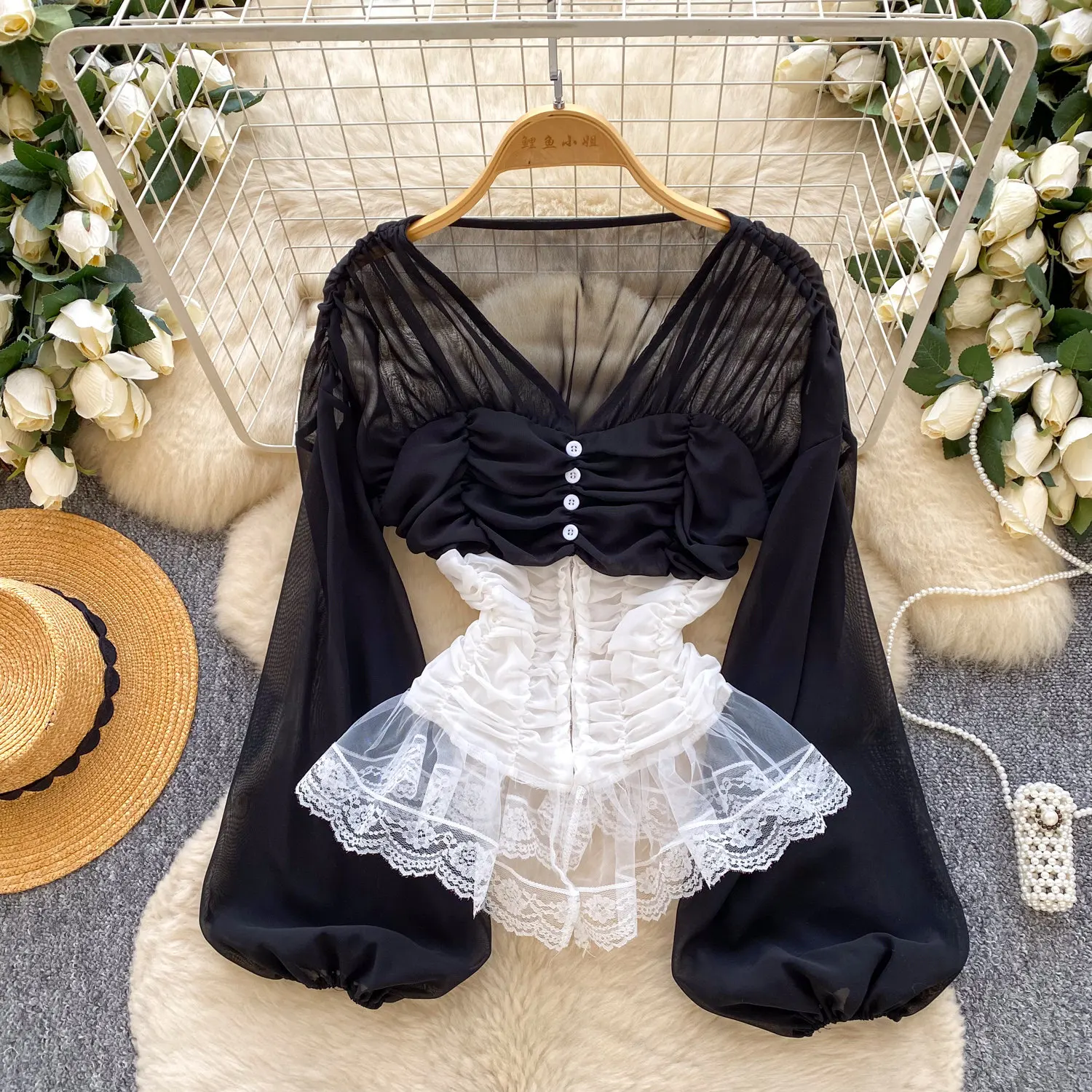 

Elegant Lace-Stitched Long Sleeve Shirt Women's French Commuter Style V-Neck Korean Style Waist-Gathered Top For Spring Summer