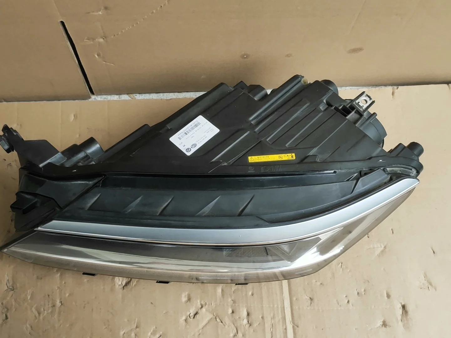 Original High Quality Headlights Suitable for Xenon Headlights Automotive Lighting System 100%Waterproof