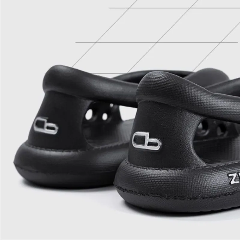 Men's Luxury Sandals and Slippers 2023 Summer New Outdoor Beach Slippers Non Slip Comfortable Home Slippers Bathroom Slippers