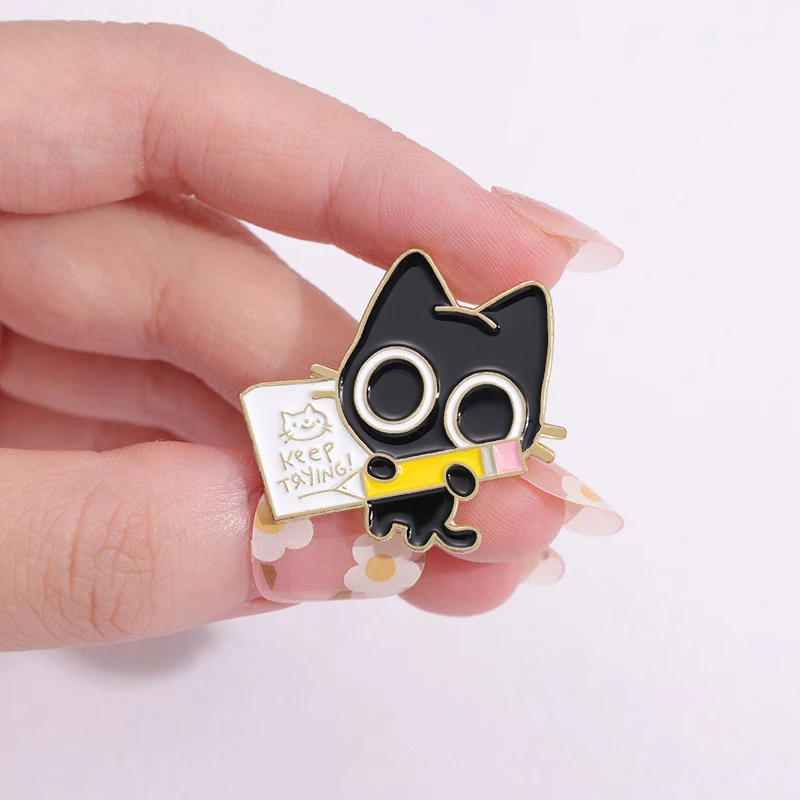 Pin Enamel bros anggota seumur hidup kustom lencana kerah hadiah perhiasan hewan kartun untuk anak-anak teman Scaredy Cat Club