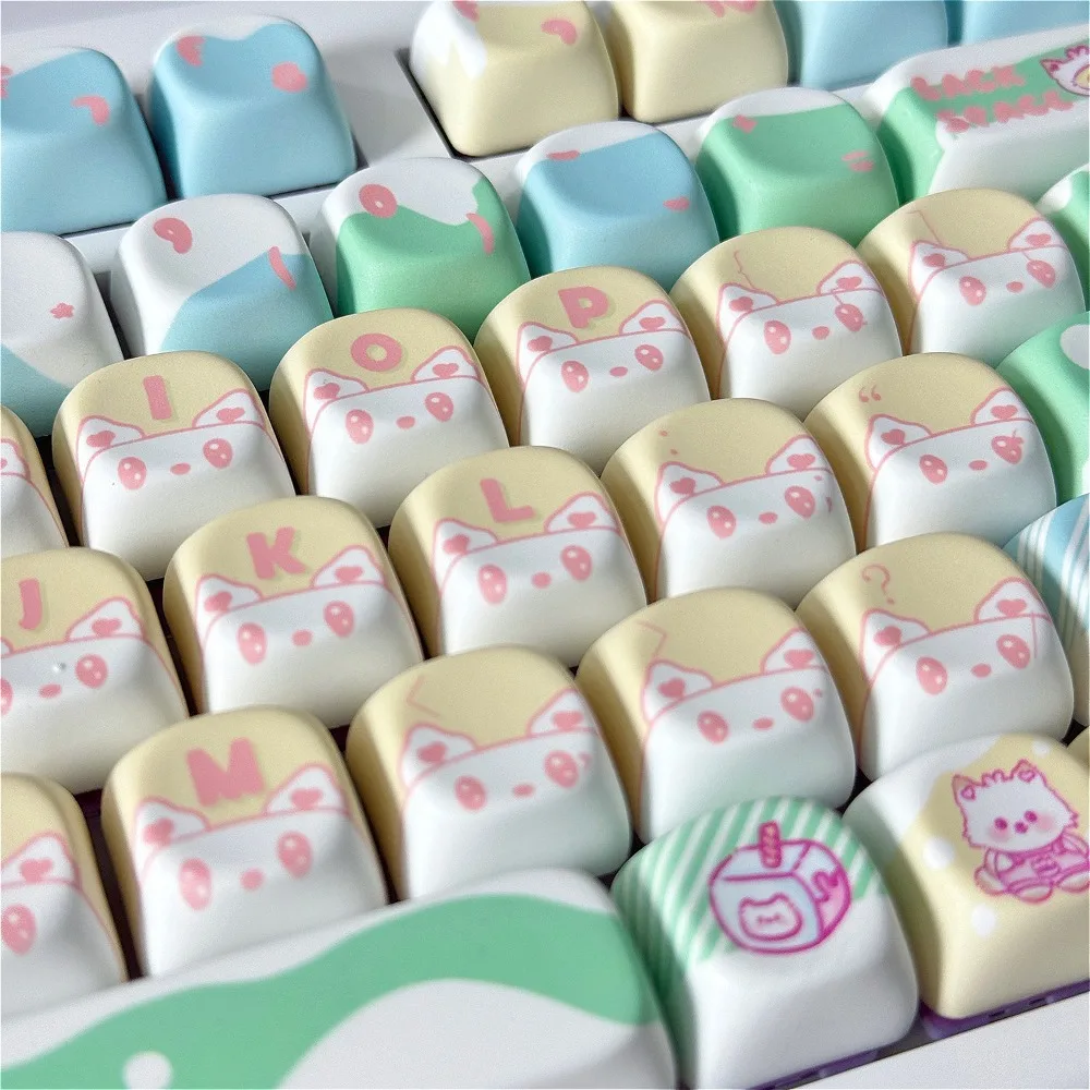 

Small Full MOA Strawberry Milk Cat, Keycap PBT for Mx Cherry Gateron Switch Mechanical Keyboard Kit