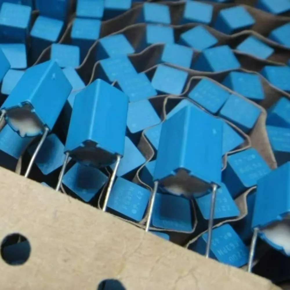 

10PCS AV P42 0.0022uf/63V 2.2nf 2200pf 222 Brand New 5mm Film Capacitor