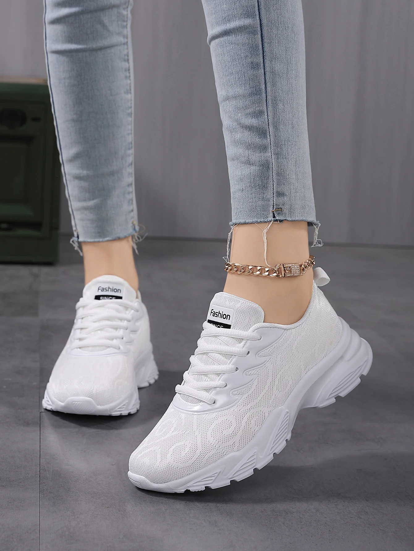 Spring Autumn Mesh Casual Shoes for women Breathable full White sneakers Woman soft soled running shoes Leisure Sports Footwear