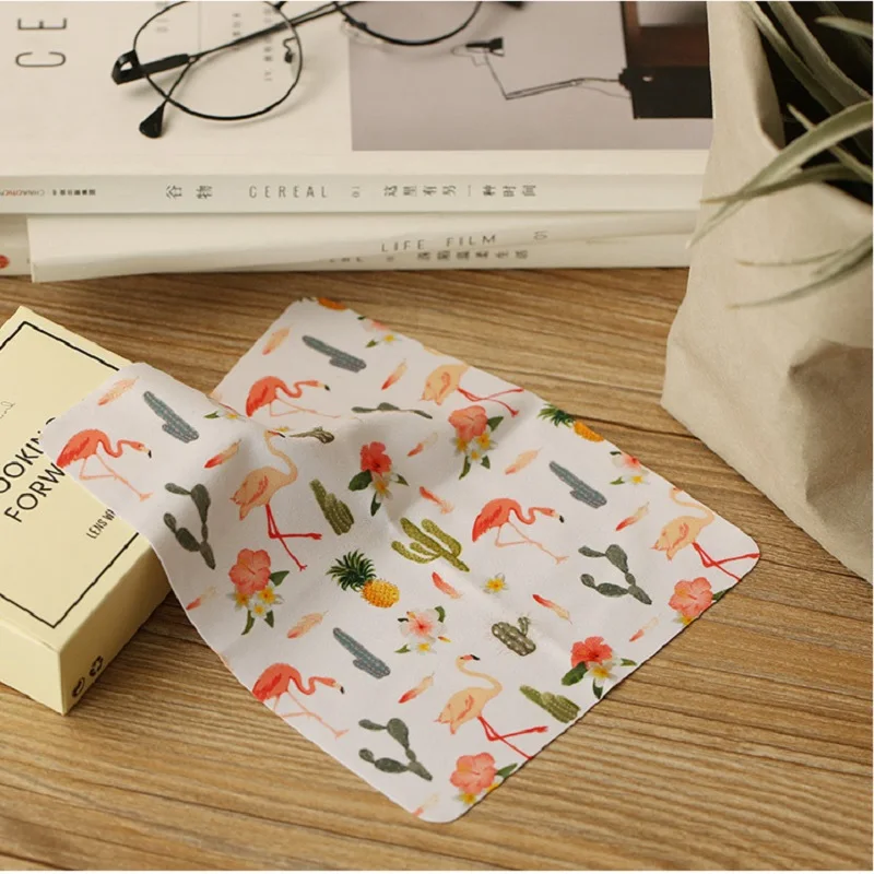 5 pcs/lot High quality Flamingo Glasses Cleaner 175*145mm Microfiber Glasses Cleaning Cloth For Lens Phone Screen Cleaning Wipes