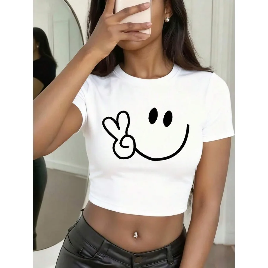 【New style】Short-Sleeve T-Shirt For Women Featuring A Unique Design Print A Stylish And Fitted Crop Top That Reveals The Midrif
