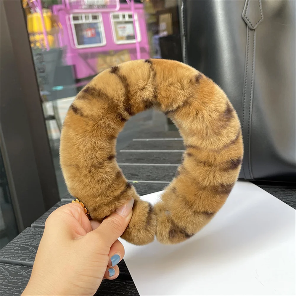 New Luxury Lady Hair Clips Winter Real Rabbit Fur Headband For Women Accessories Solid Head Wraps Warm Furry Hair Bands Gift