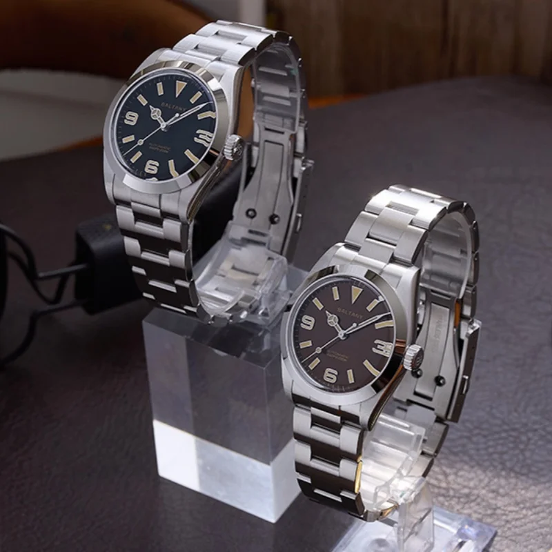 Baltany Vintage Explorer Homage Casual Chic ผู้ชายอัตโนมัตินาฬิกาสแตนเลส 36 มม.กันน้ํานาฬิกาข้อมือส่องสว่าง