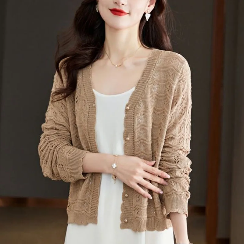 New Summer Fashion Trend Ice Silk Hollow Loose Versatile Solid Color Fashionable Small Cloak Knitted Women\'s Cardigan Coat