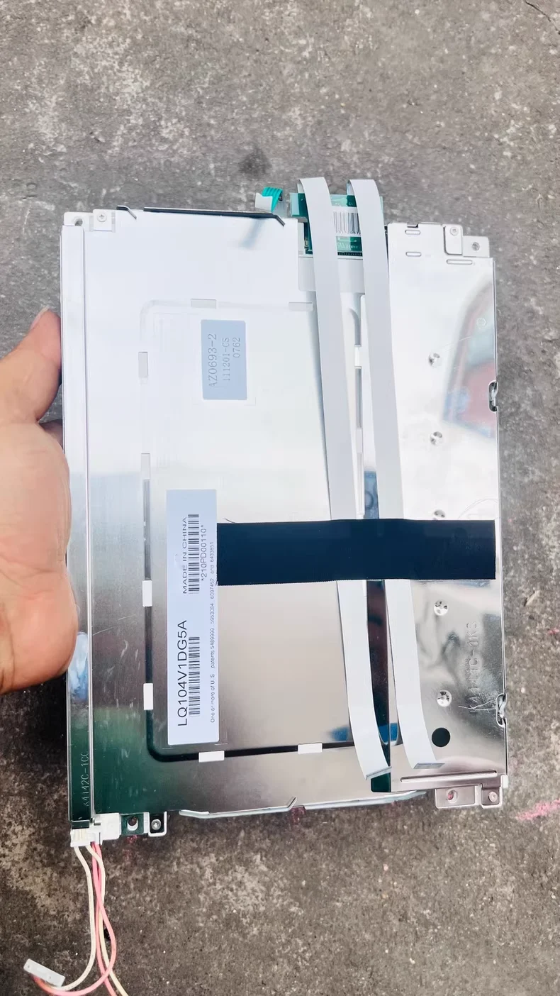 schermo-lcd-lq104v1dg5a-da-104”-testato-e-funzionante