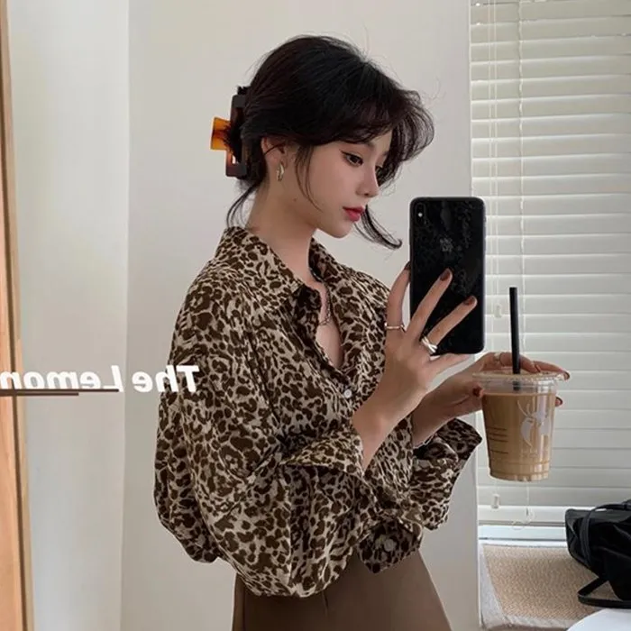 Trendy Long Sleeve Leopard Print Shirt Women's Spring Fashion Retro Design Hong Kong Style Collar Regular Fit Premium Qu...