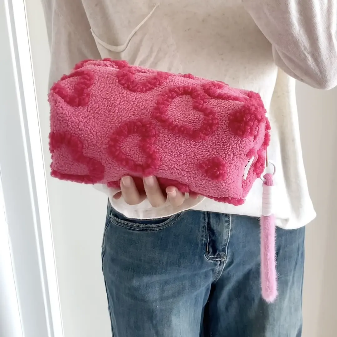 INS Fashion Pink Love Plush Storage Clutch Bag Makeup Bag For Woman Gift Cute Girl Portable Lipstick Washbag Student Pencil Case