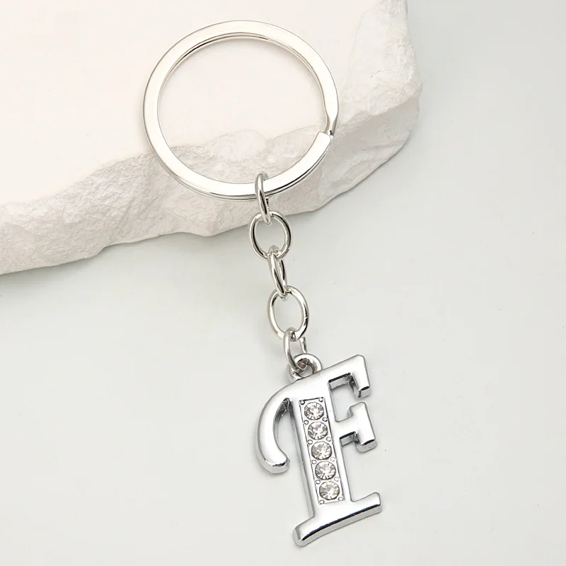 بسيطة A-Z 26 رسالة قلادة المفاتيح الإنجليزية الأبجدية كيرينغ لصديق هدية جيدة حامل حقيبة يد مجوهرات السيارة #4