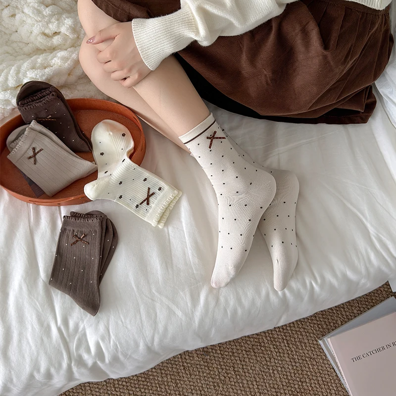 Bow Tie Socks for Women Mid Tube Socks for Spring and Autumn Breathable Dot Ballet Style Sweet and Versatile Pile Cotton Socks