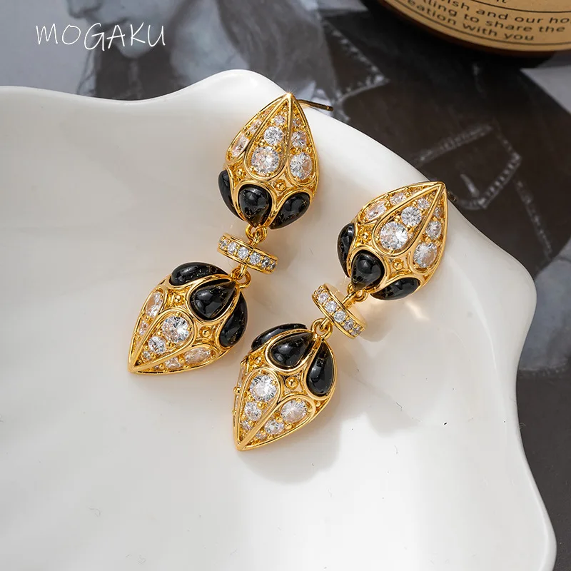 MOGAKU Vintage Drop Earring for Women Gold Color Geometric Crystal Hanging Earrings Ladies Personalized Jewelry Accessories Gift