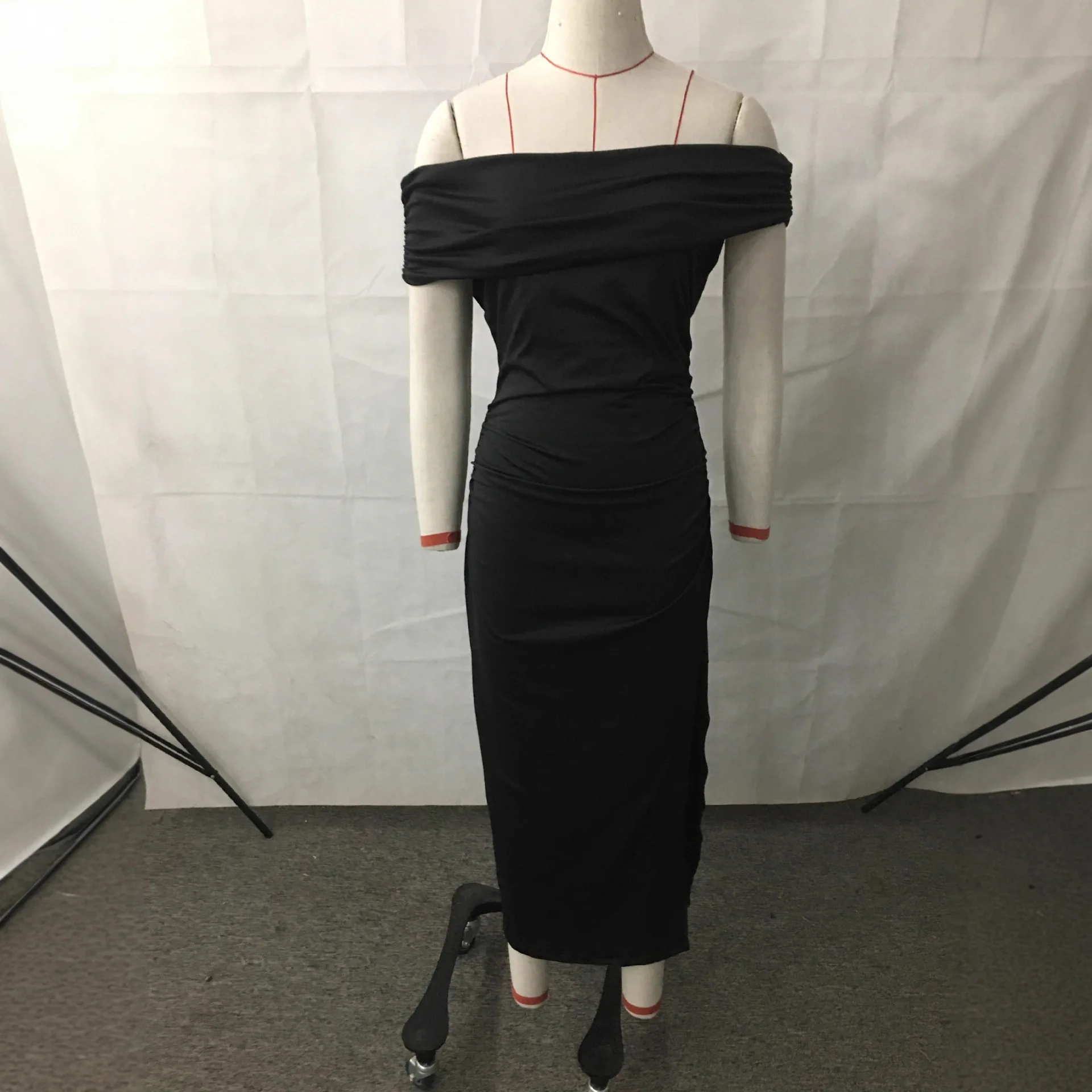 فستان باردو مثير بدون أكمام، فساتين سهرة أنيقة للحفلات، فستان ميدي نحيف، فساتين عشاء ليلية رسمية.