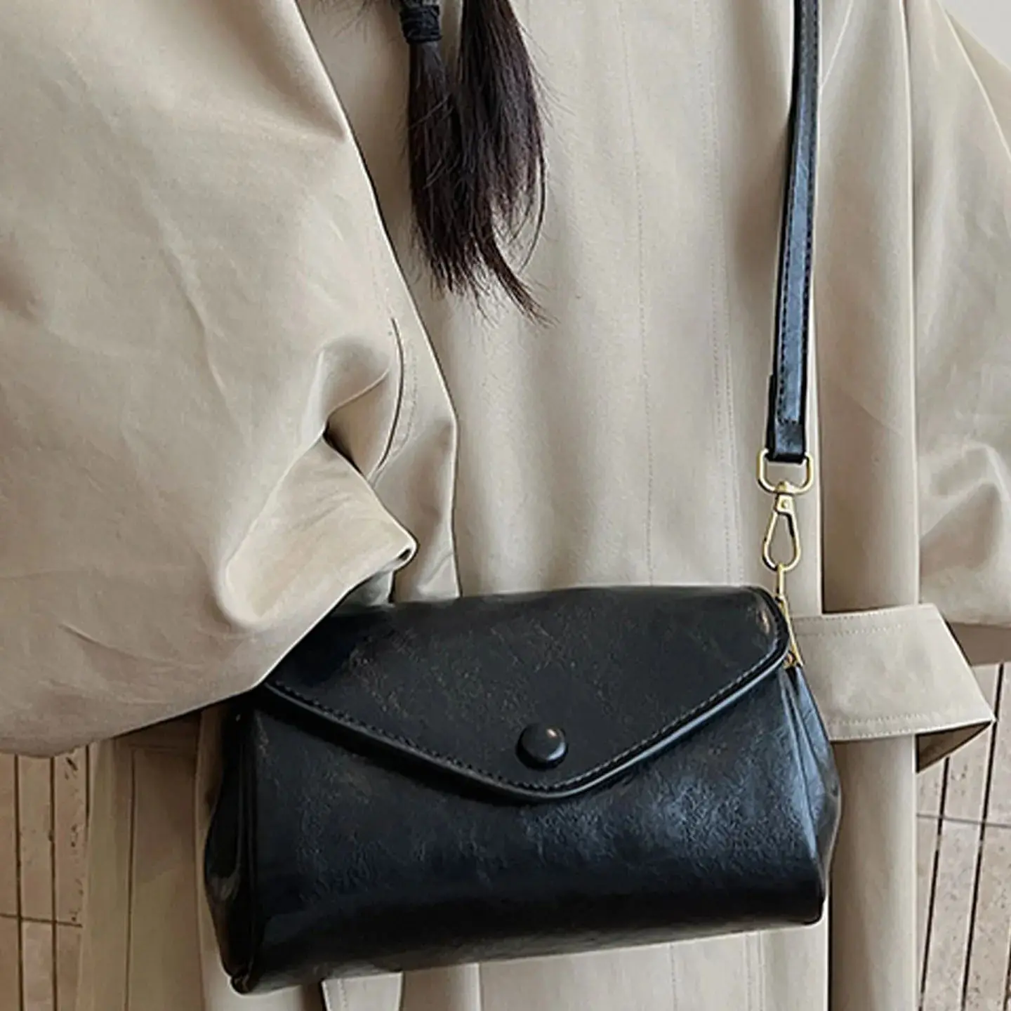 

Простая универсальная сумка с диагональным крестом для поездок на работу, корейский стиль, осень 202, женская ручная маленькая квадратная сумка на одно плечо