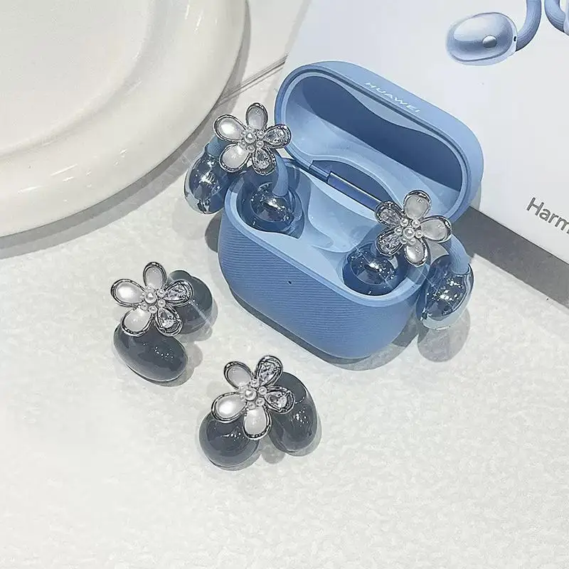 Korean Elegant Bling Flower Shaped Earphone Clip Charms Earphone Jewelry Wireless Earbuds Decoration For Girls Creative Gift