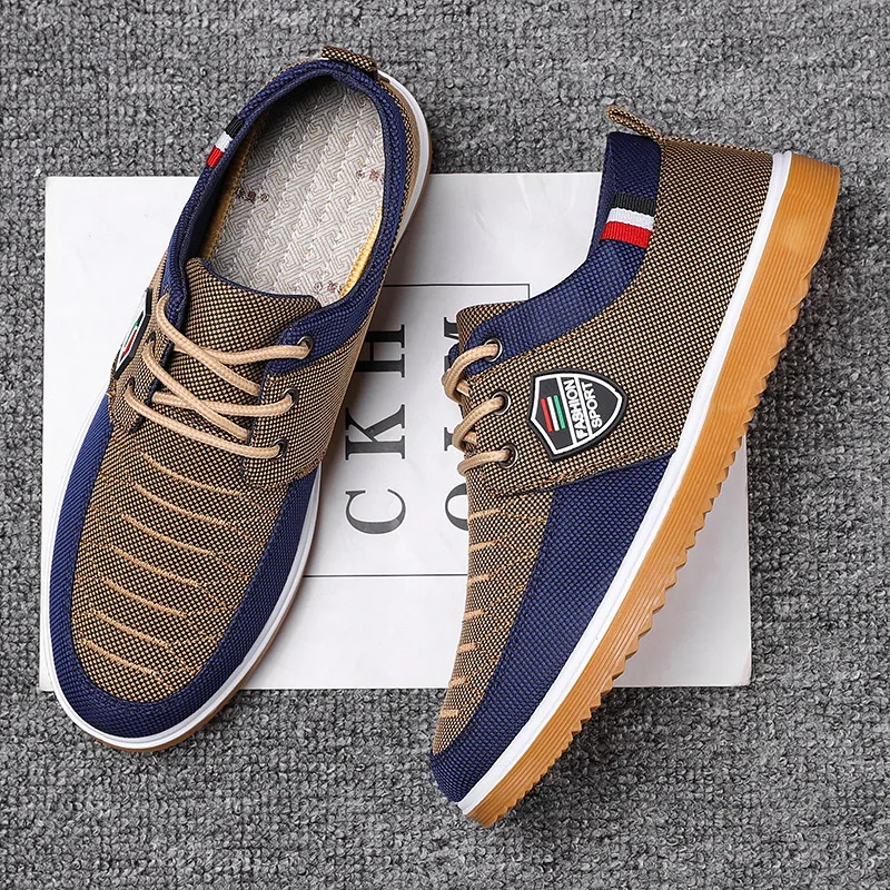 

A Plus-size Old Beijing Man in Cloth Shoes Versatile Work Shoes Casual Comfortable Men Board Shoes Lace-up Casual Canvas Sneaker
