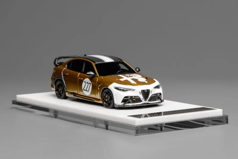 MH 1/64 ロメオ ジュリア GTAm レジン製玩具 自動車 ダイキャストメタルモデル ギフト