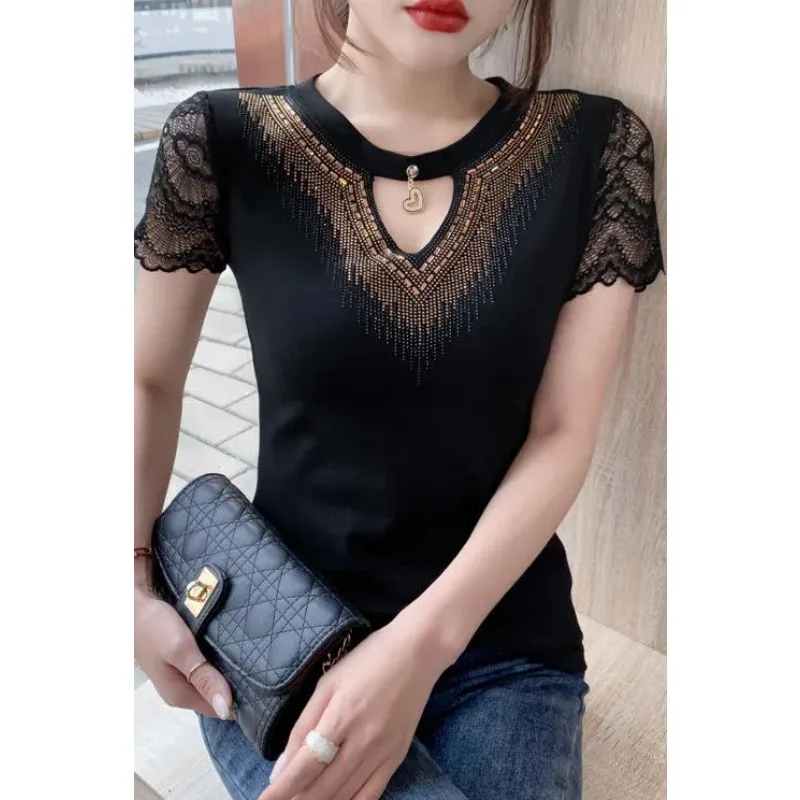 

Summer New Versatile Style Shirt Fashion Lace Half-sleeved Hollow T-shirt Slim Fit Top for Women