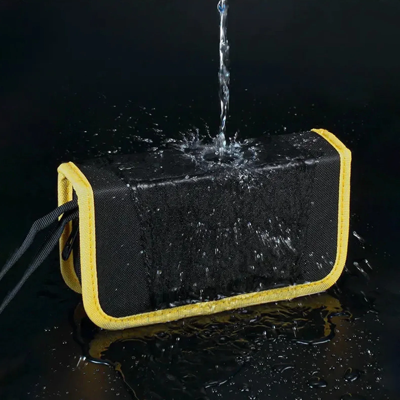 

Многофункциональная холщовая сумка для электромонтера с мультиметром, кабелями для измерений и датчиками, для электромонтажных работ и ремонта