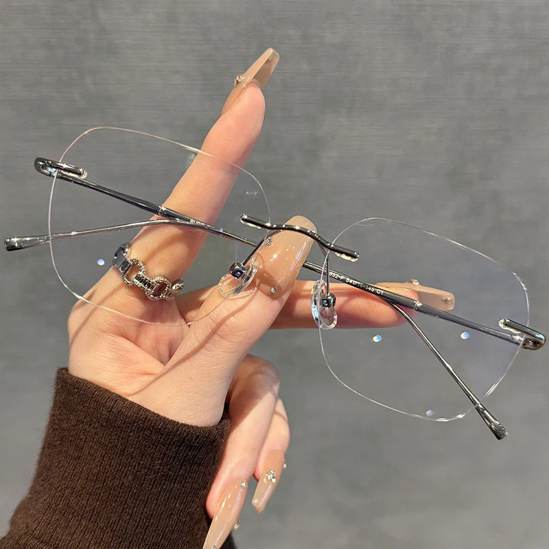 نظارات قصر النظر بإطار من التيتانيوم بدون حدود من OKH للرجال والنساء، نظارات طبية مخصصة