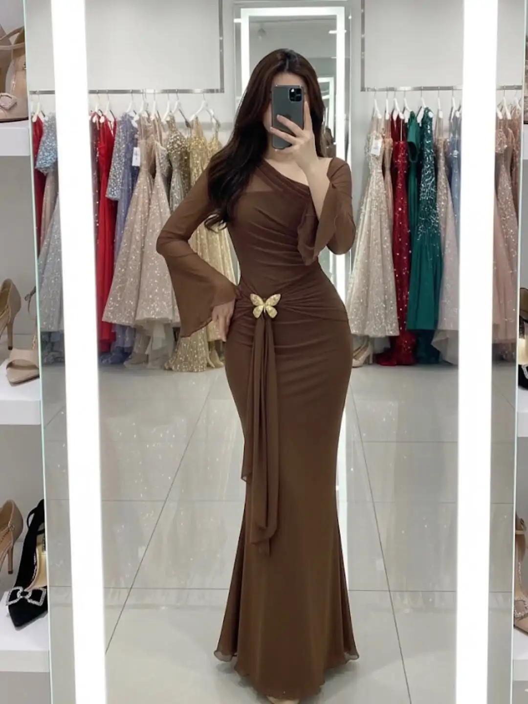 

Ofherown Chiffon Mermaid Prom Dresses Bell Sleeves Evening Gowns Gold Butterfly Ruched Asymmetric Slim فساتين سهرة