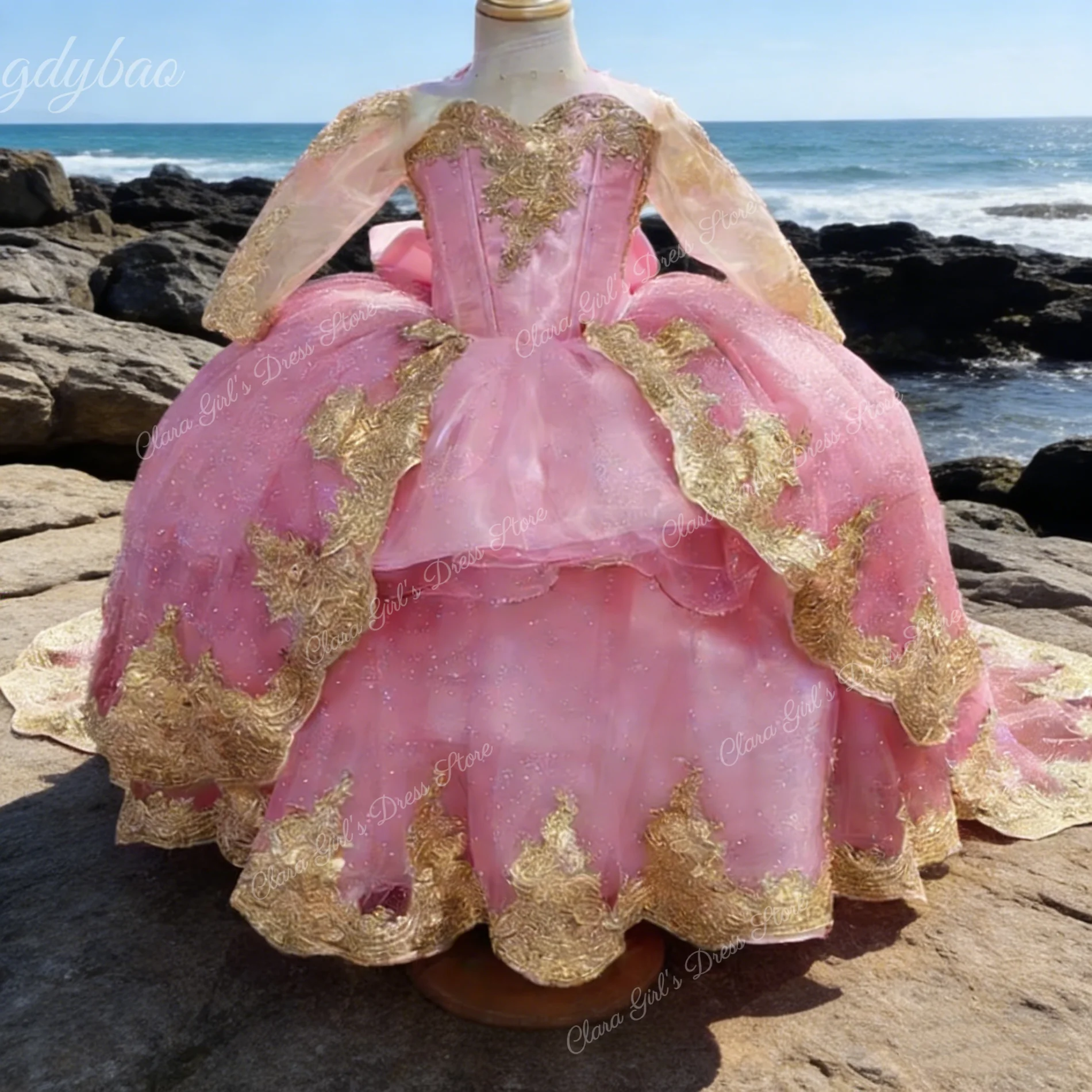 Aangepaste roze bloemenmeisjesjurk met lange mouwen en gouden applicatie Geschikt voor bruiloften Kinderverjaardagsfeestjes Prinses