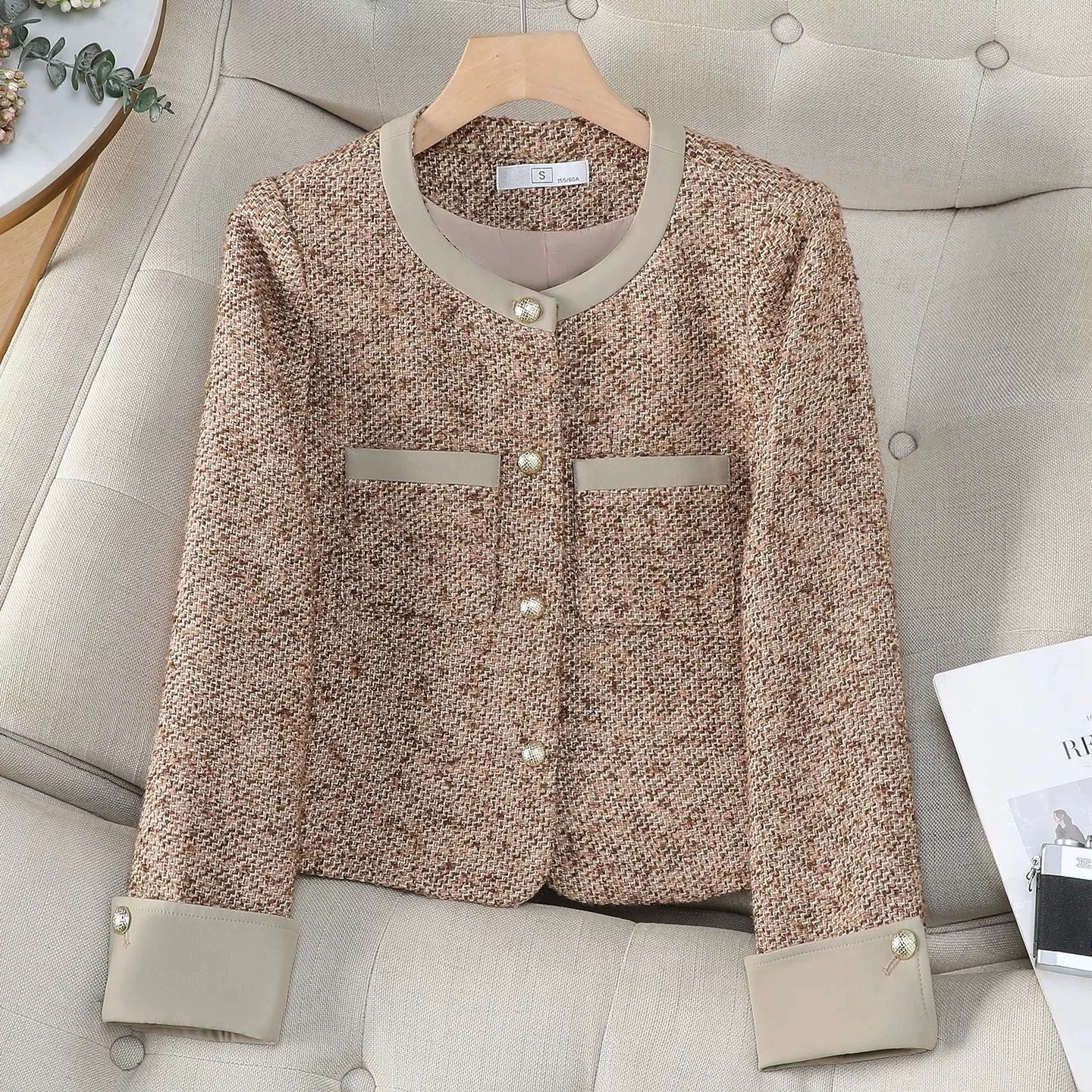 Korean Vintage Tweed Short Jackets Streetwear Slim Coat Spring Long Sleeve All-Match Wool Blend Elegant Blazer Jacket Female Top