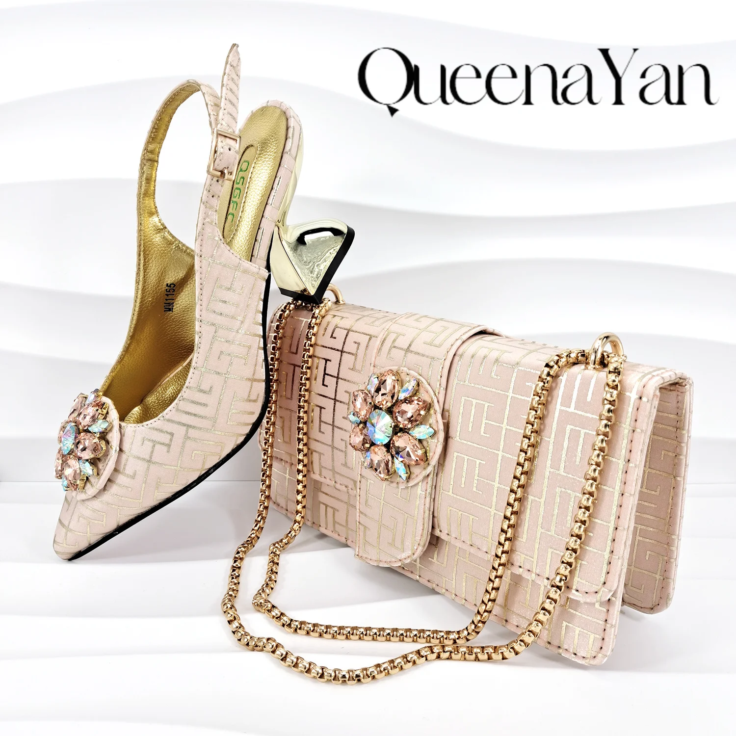 New Trend Beige Peach Pink Satin with Gold Line Texture Exquisite Metal Buckle Decor Women's Banquet Shoes And Bag Set