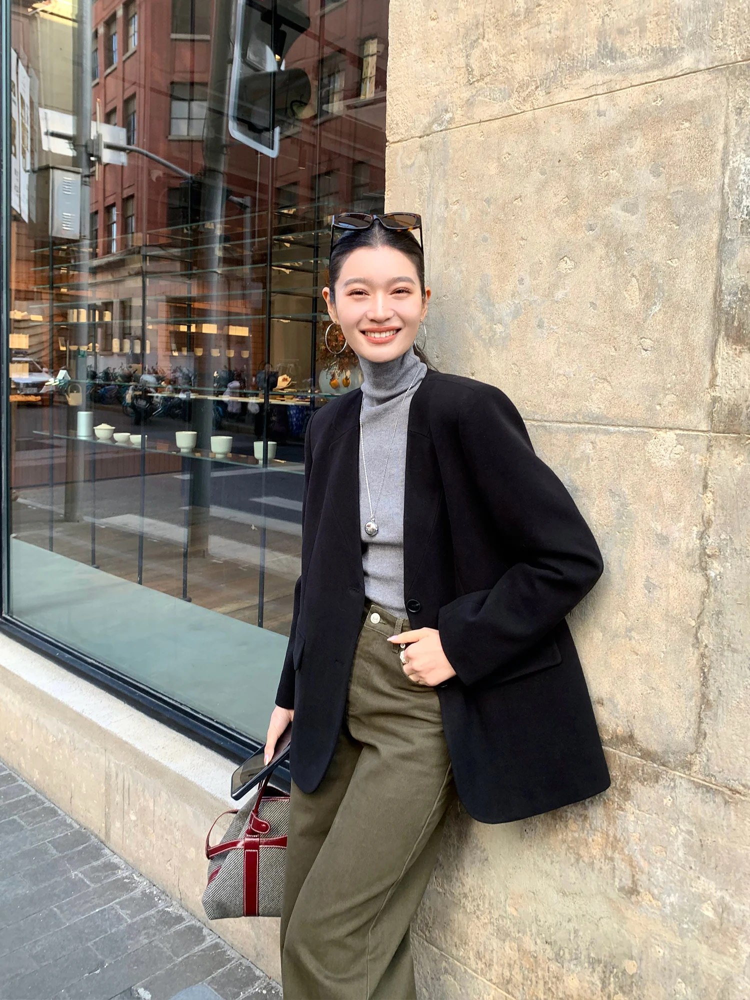 Pusumede Black V-Neck Suit Jacket And Pleated  Skirt Set Women's Fashion Street Style Polyester Fiber Casual Long Sleeve