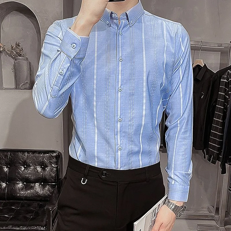 Camisas holgadas informales de negocios a la moda para hombres, ropa Formal de manga larga con cuello vuelto y botones a rayas, cómoda para