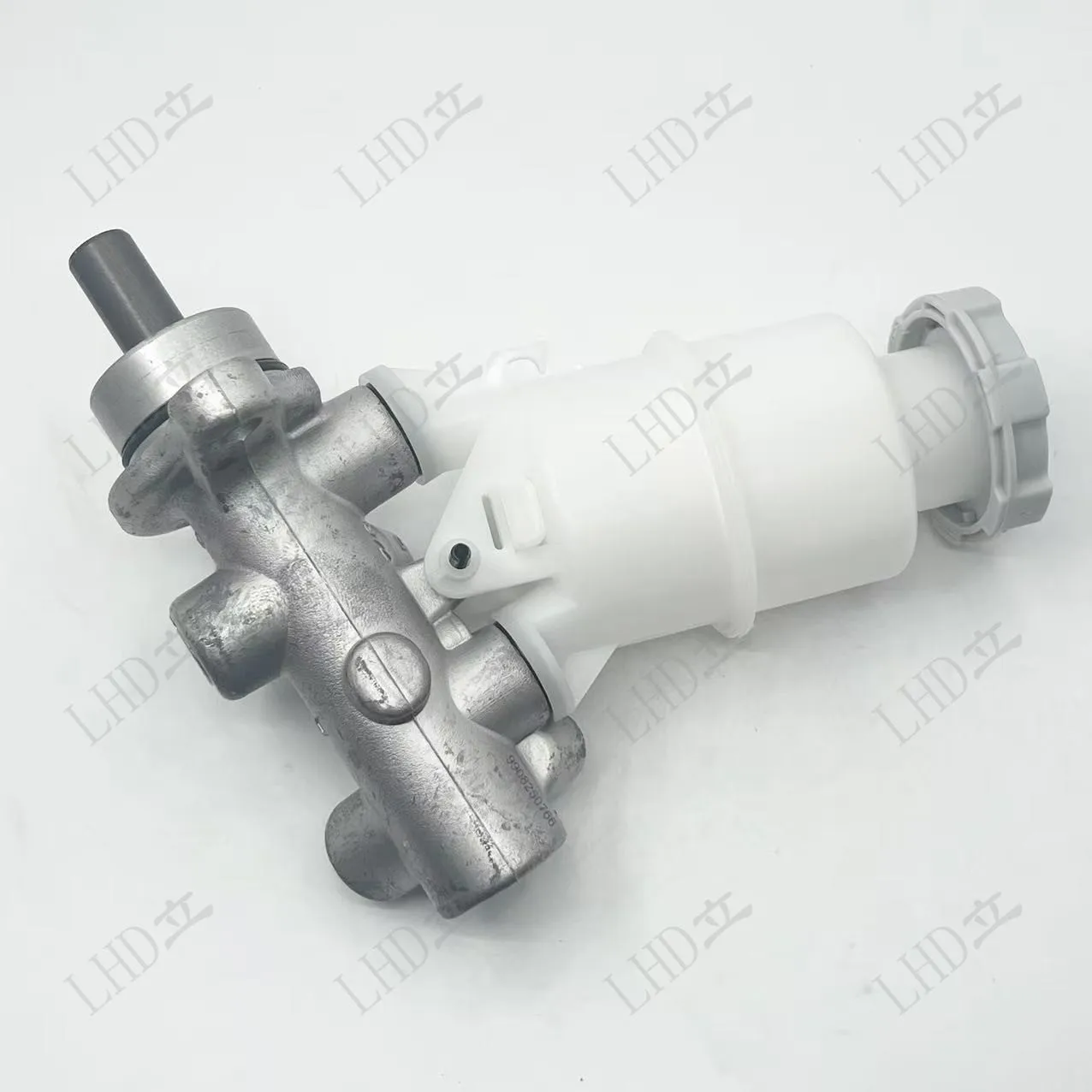 Brake Master Cylinder Pump MR370247 For Mitsubishi Pajero Pinin Montero IO A+
